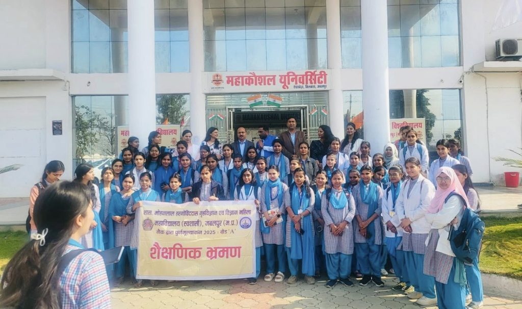आत्मनिर्भरता की ओर बेटियों के बढ़ते कदम –